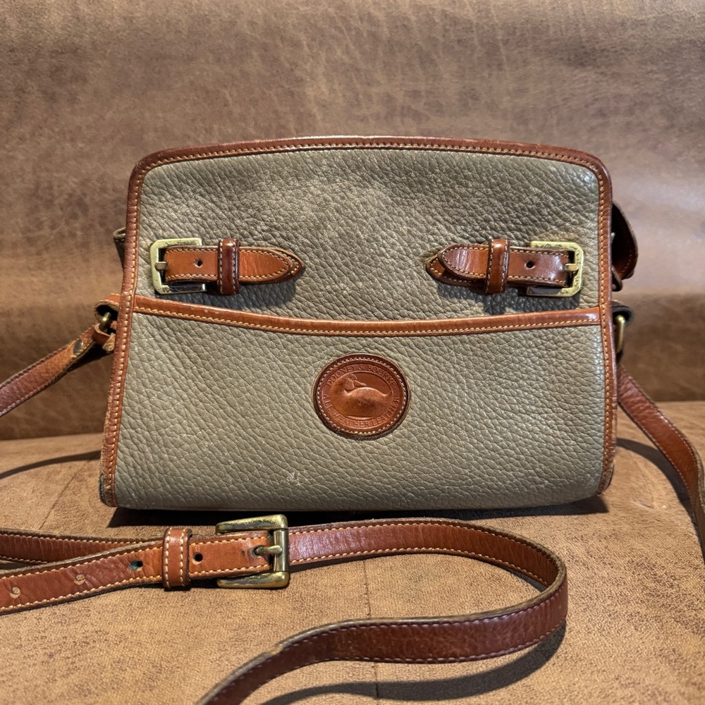 Vintage Dooney & Bourke Crossbody Bag